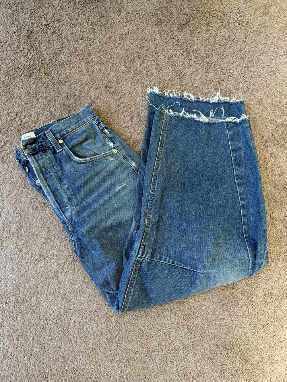 NWOT Citizens Of Humanity's
Horseshoe Jeans, Magnolia. 26 - Picture 7 of 8